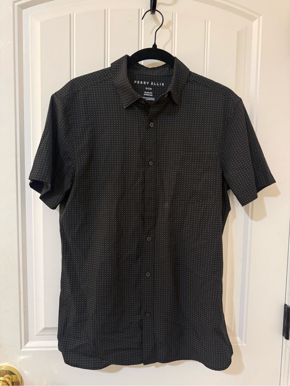 Perry Ellis Black Short-Sleeve Button-Down with Micro Dot Pattern